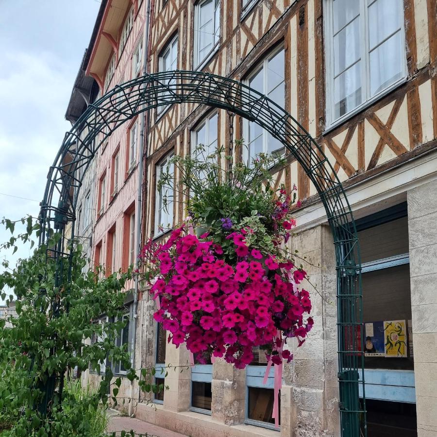 Le Fruit Defendu "Love Room" Jacuzzi Centre Ville Rouen Exterior foto